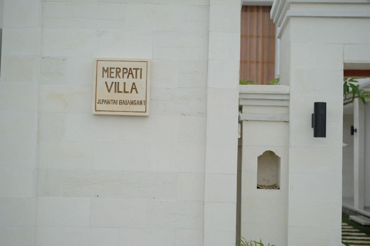 Merpati Villa Uluwatu Ungasan  Exterior photo