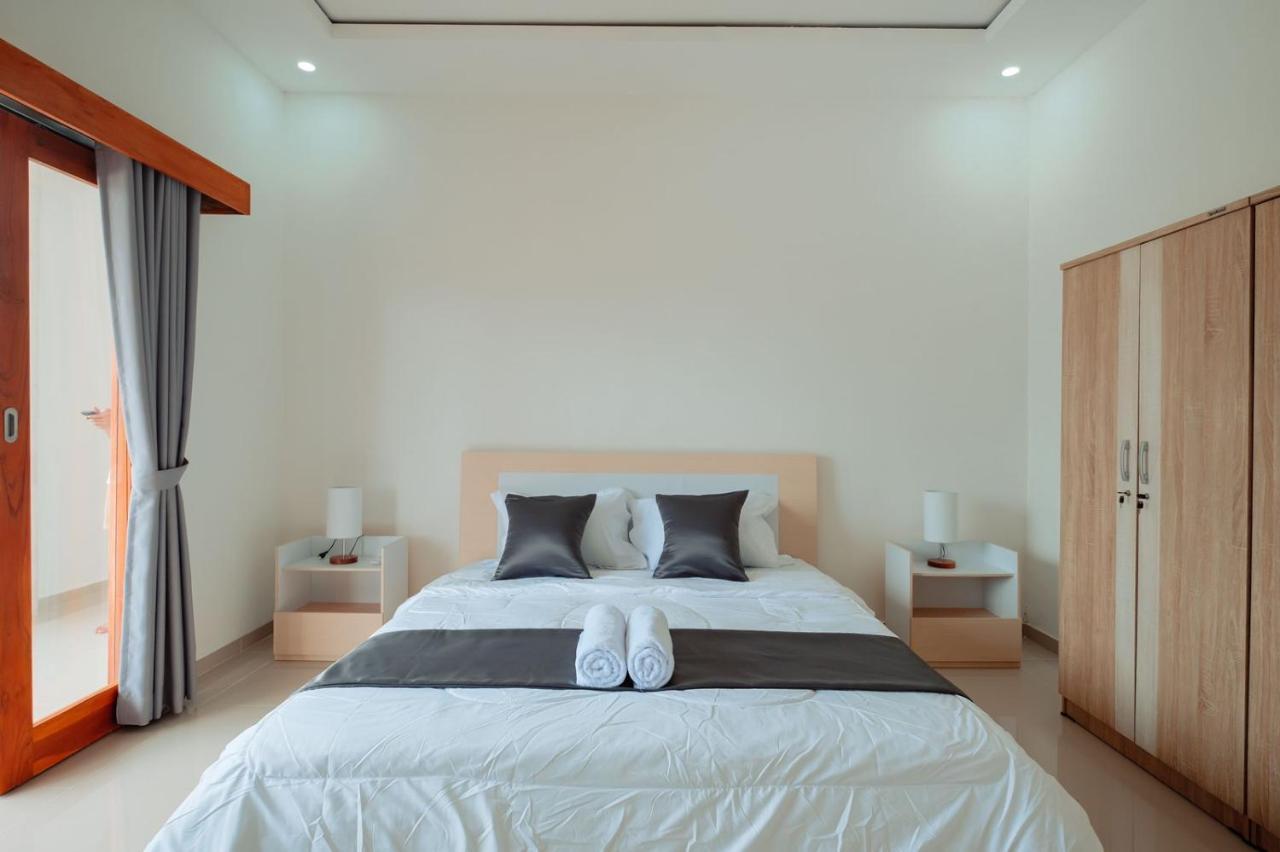 Merpati Villa Uluwatu Ungasan  Exterior photo