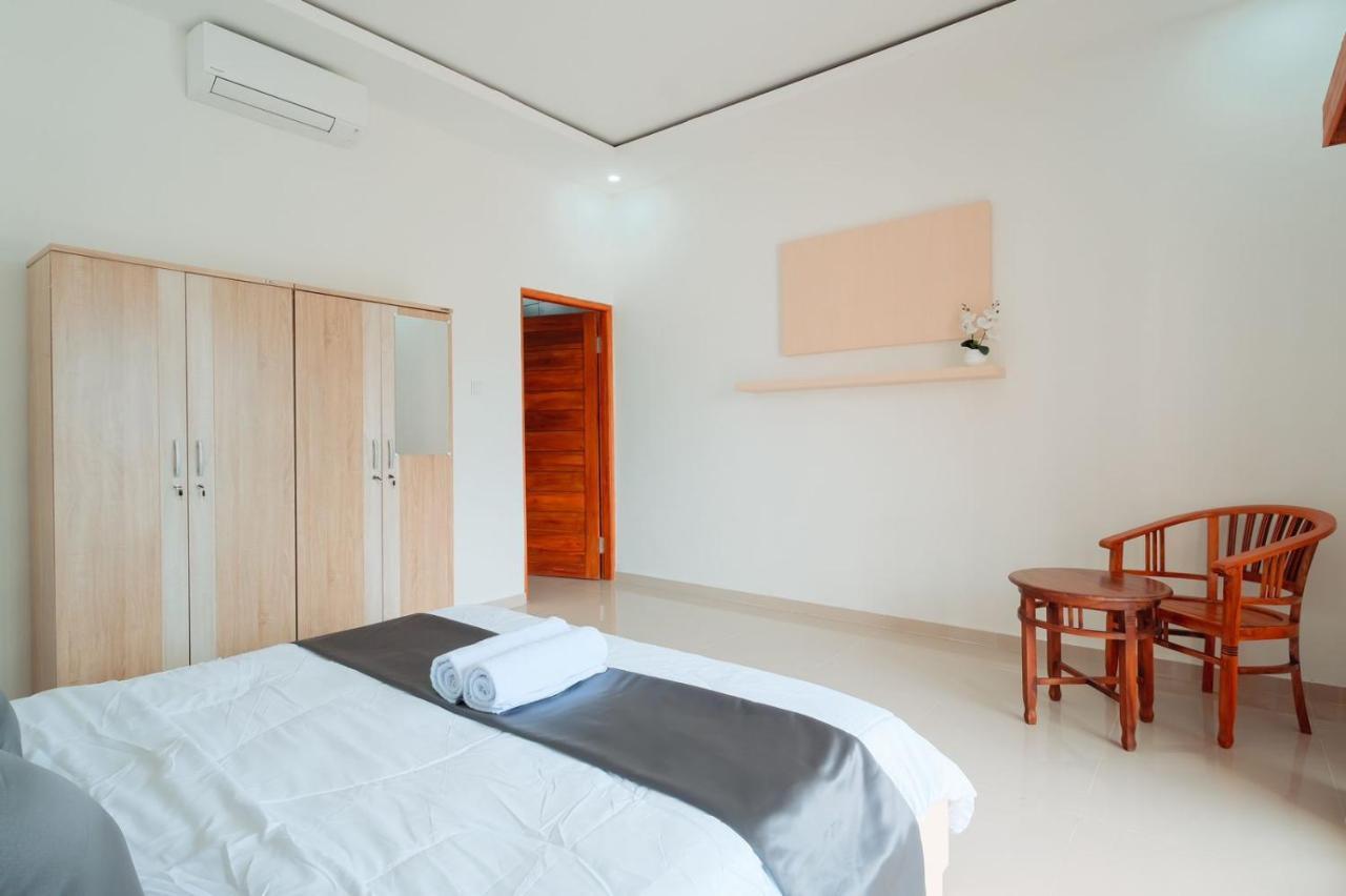 Merpati Villa Uluwatu Ungasan  Exterior photo